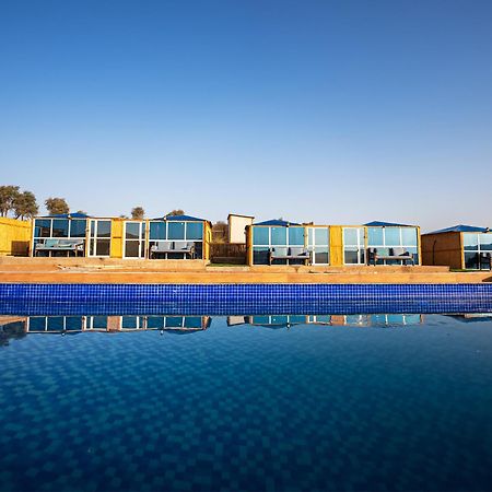 Bedouin Oasis Desert Camp- Ras Al Khaimah エクステリア 写真