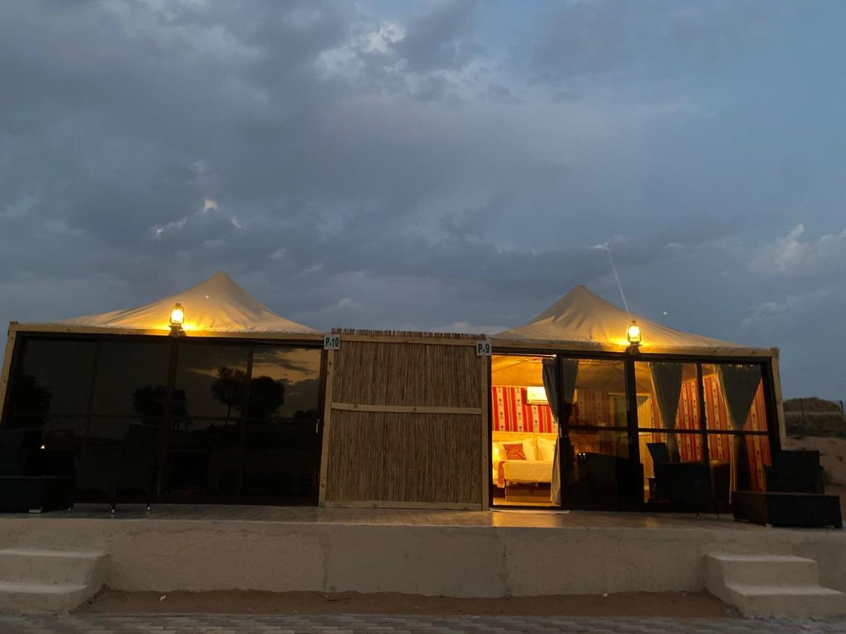 Bedouin Oasis Desert Camp- Ras Al Khaimah エクステリア 写真